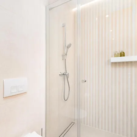 Krucza By Your Freedom 바르샤바