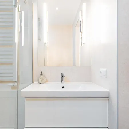 Krucza By Your Freedom وارسو